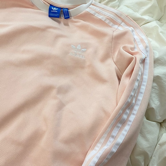 light pink adidas waffle long sleeve/crewneck - Picture 2 of 3